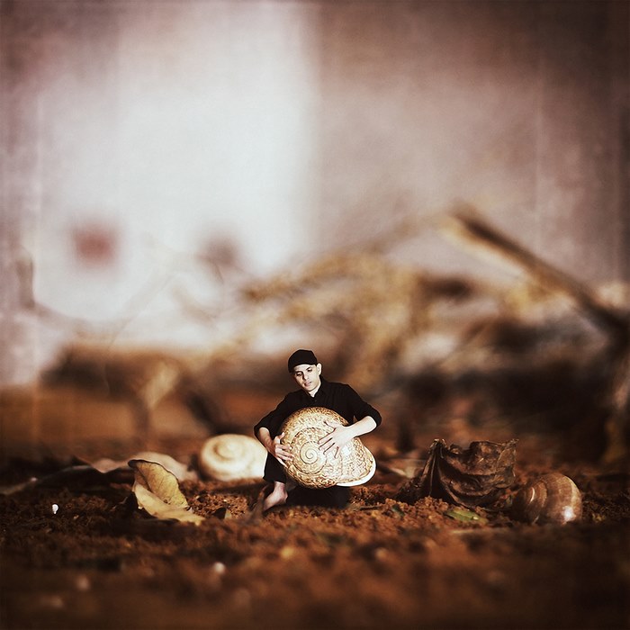 I caught a snail — surreal photography by Achraf Baznani